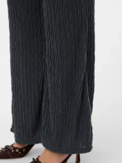 Ausgestellt Hose