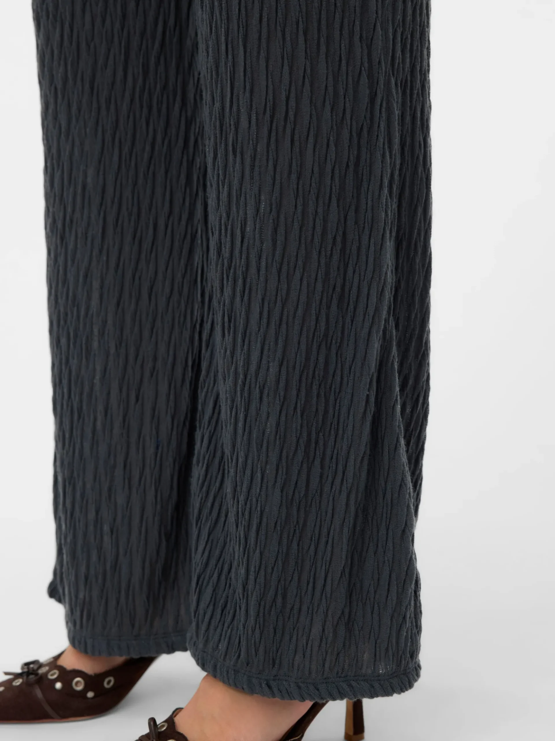 Ausgestellt Hose