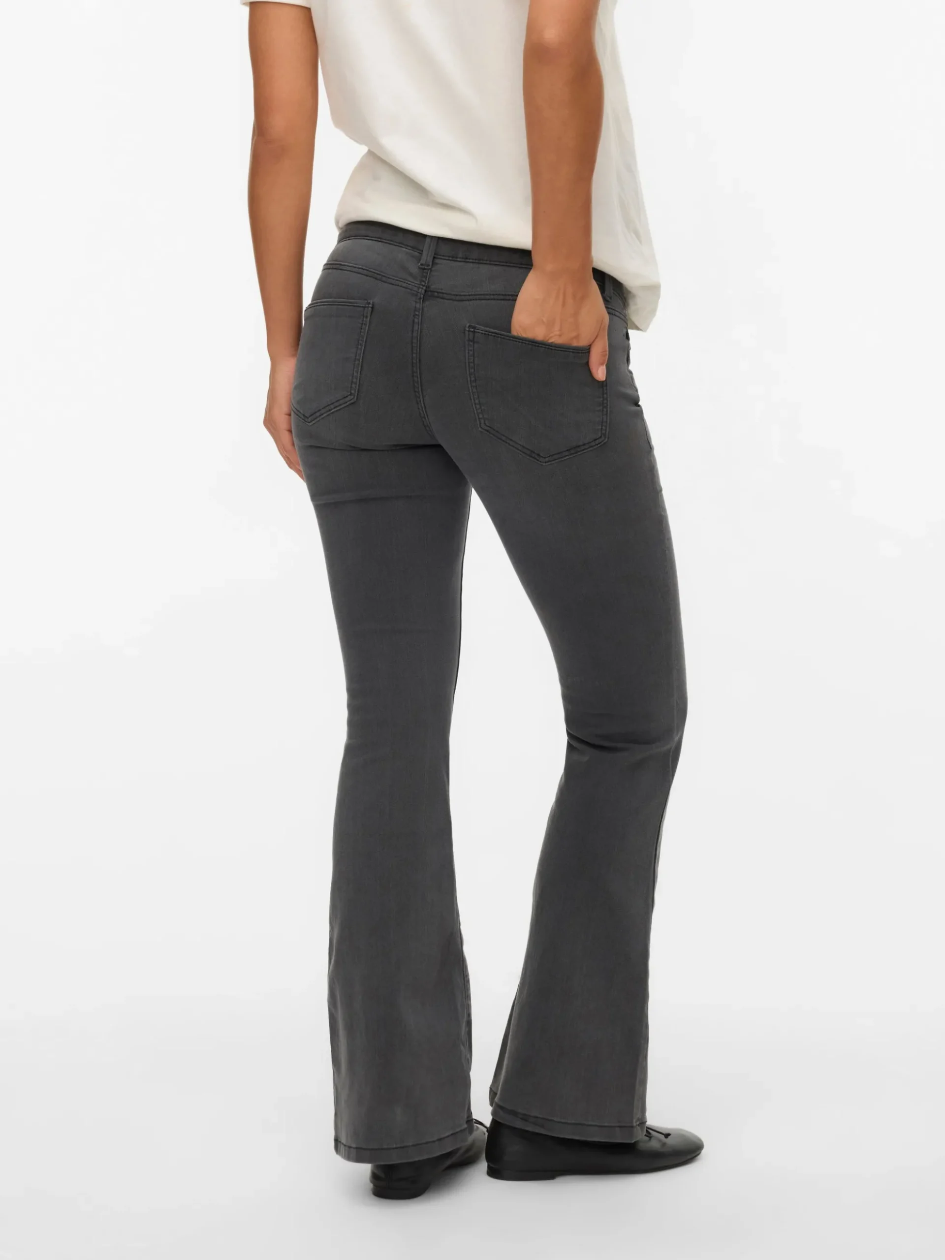 Ausgestellt Jeans