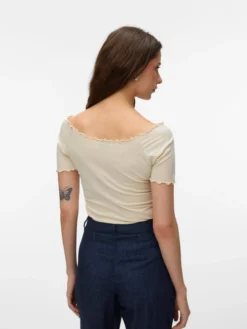 AWAMYRA Top