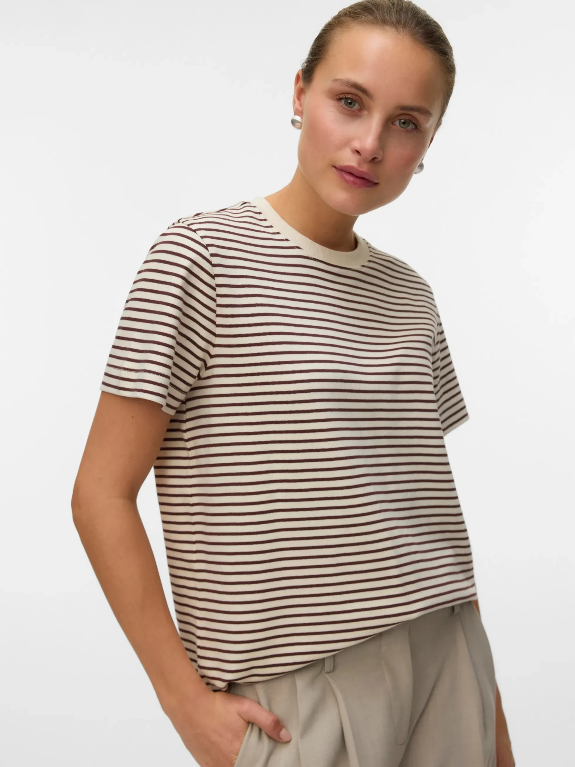 AWJADA T-Shirt