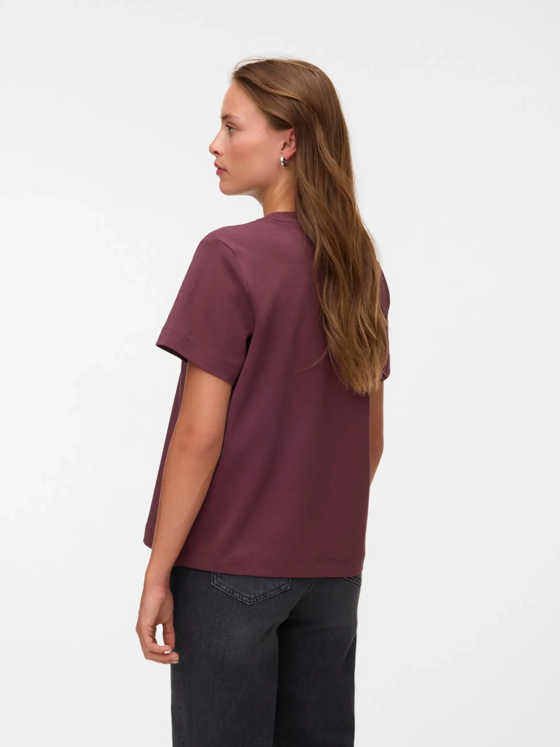 AWNAIMA T-Shirt