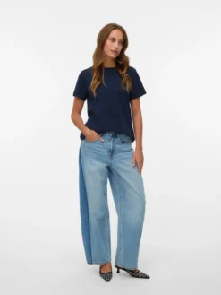 AWNAIMA T-Shirt