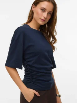 AWNAVARO T-Shirt