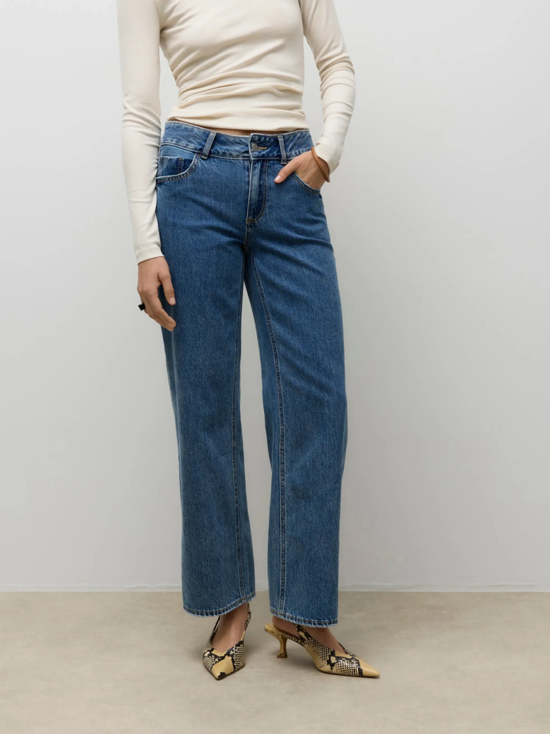 AWRENA Mid Rise Weiter Beinschnitt Jeans