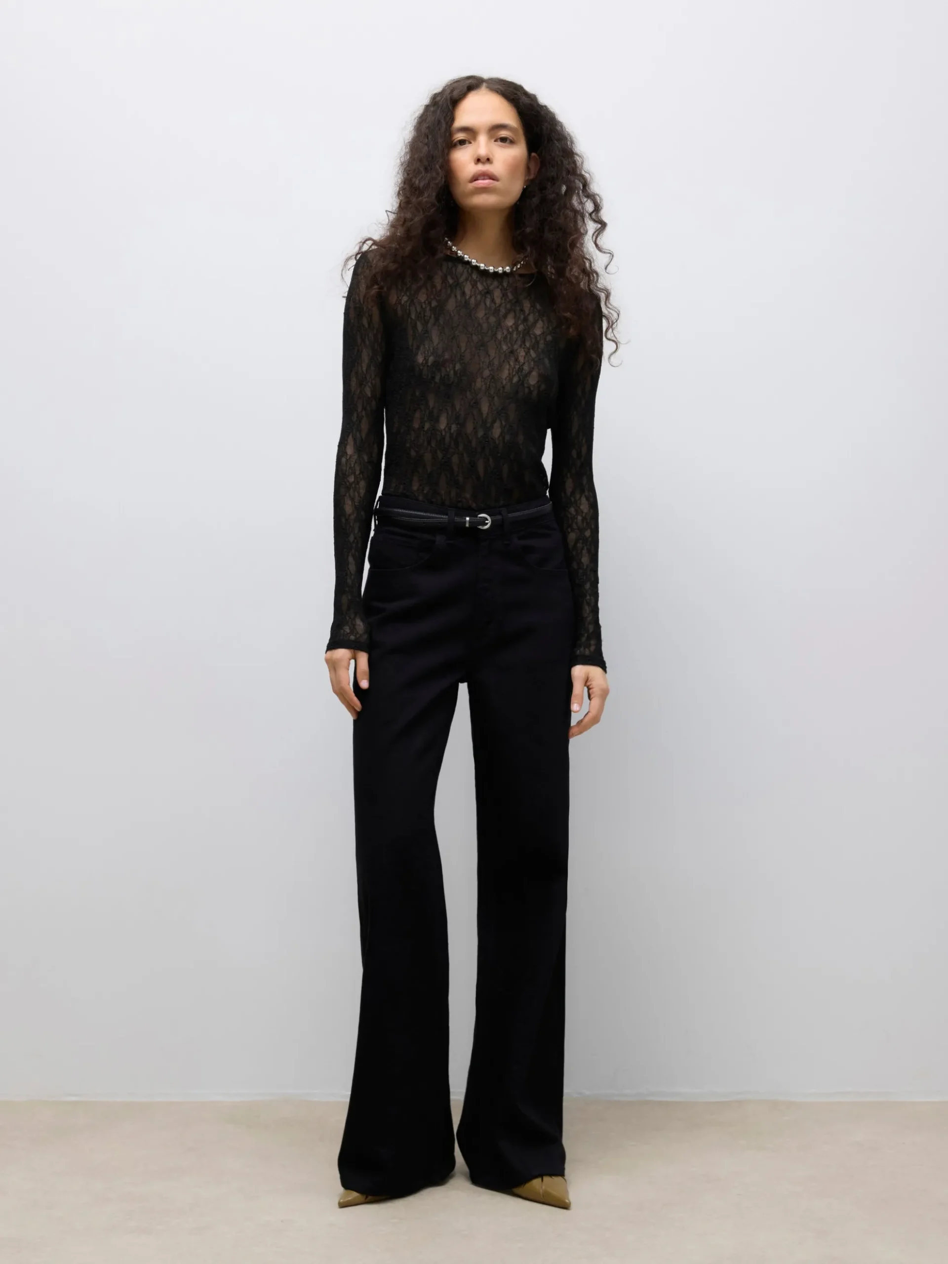 AWTESSY Top