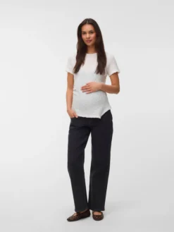 Enger Schnitt Rundhals Top