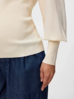 Normal geschnitten Rundhals Pullover