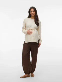 Normal geschnitten Rundhals Pullover
