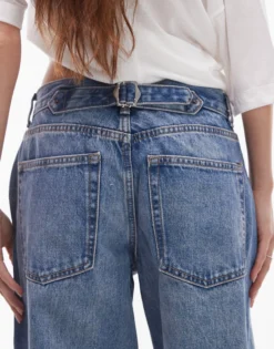 TOPSHOP Niedrige Taille Locker geschnitten Jeans