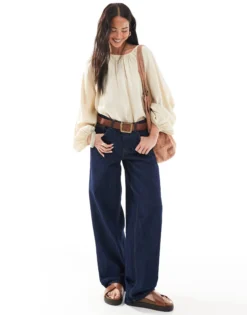 TOPSHOP Niedrige Taille Locker geschnitten Jeans
