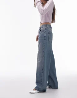 TOPSHOP Niedrige Taille Locker geschnitten Jeans