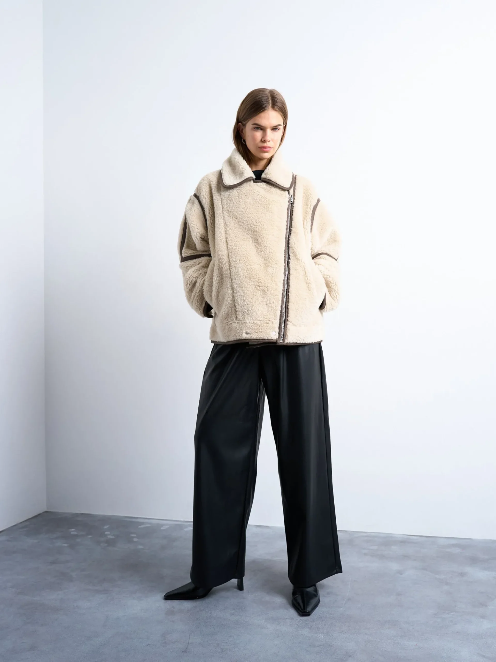 TSAVIAYA Jacke