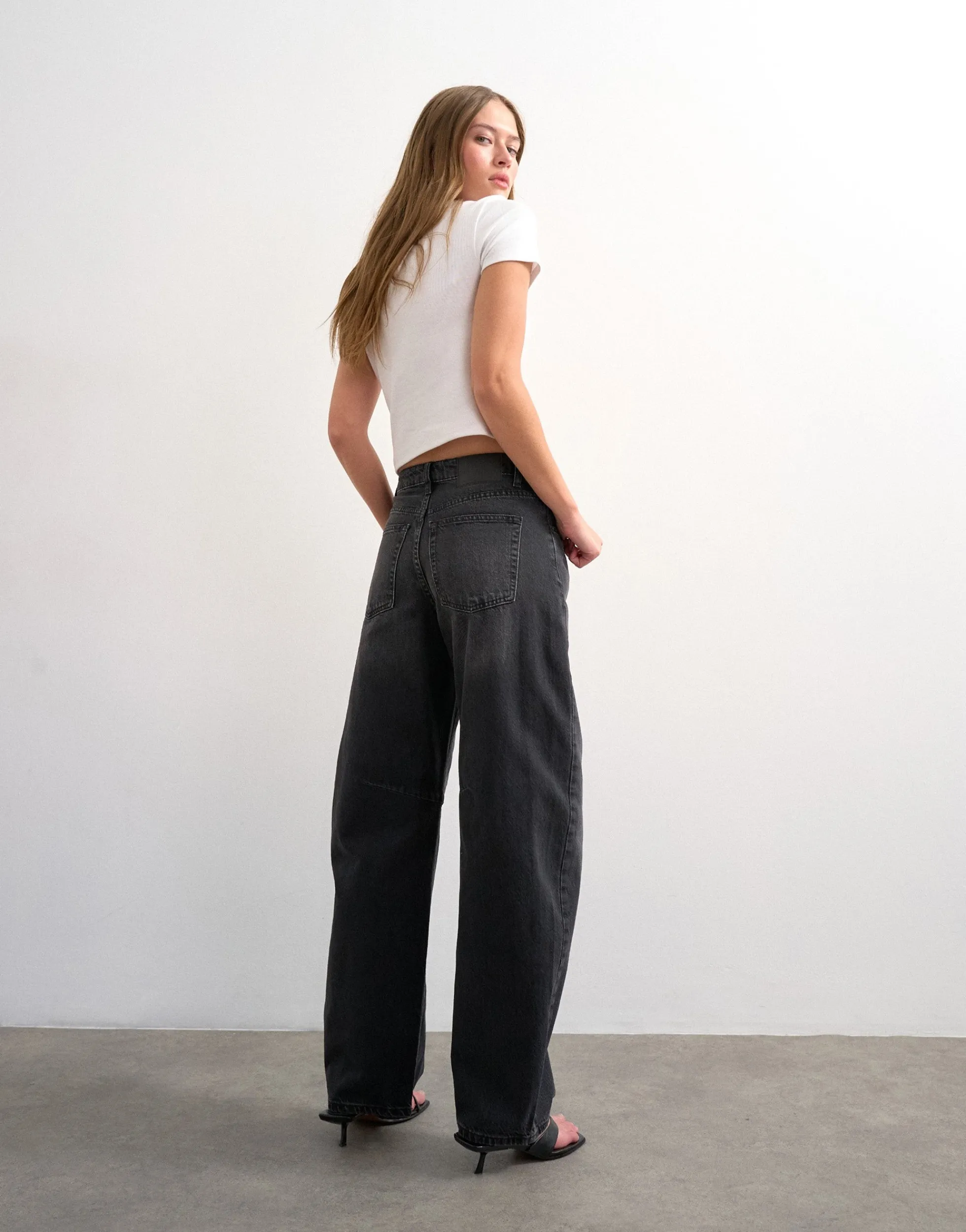 TSBARREL Barrel Fit Jeans