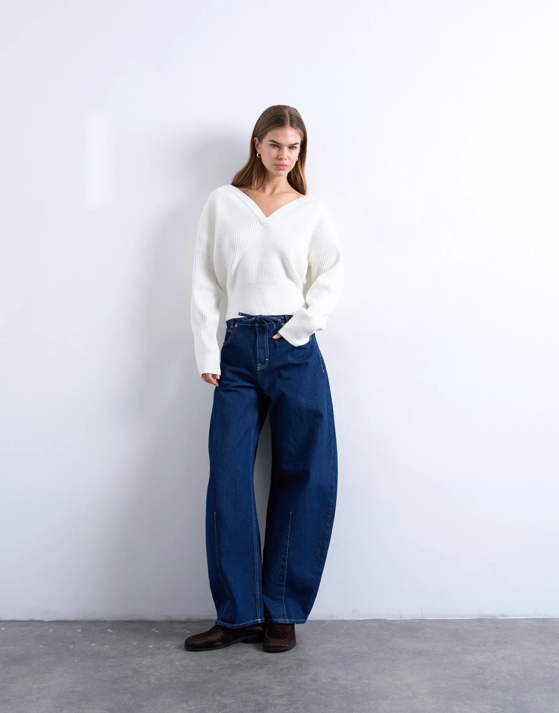 TSELODIE Barrel Fit Jeans