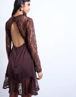 TSESTER Kurzes Kleid