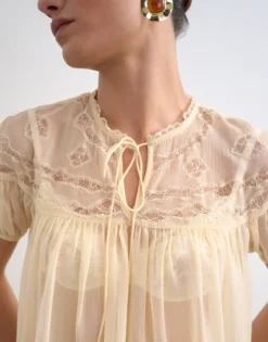 TSLAYLA Top