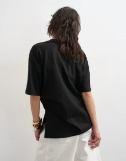 TSRIKKA T-Shirt