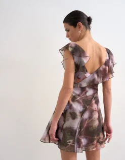 TSRIKKE Kurzes Kleid