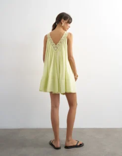 TSSOPHIE Kurzes Kleid