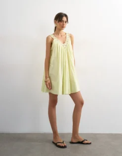 TSSOPHIE Kurzes Kleid