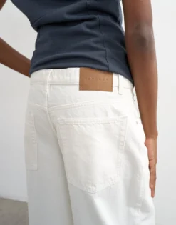 TSTILDE Niedrige Taille Boyfriend Schnitt Jeans