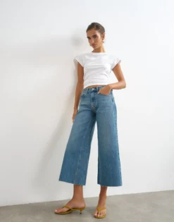 TSVERA Hohe Taille Weite Passform - kurz geschnitten Jeans
