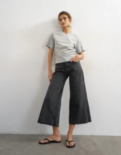 TSVERA Hohe Taille Weite Passform - kurz geschnitten Jeans