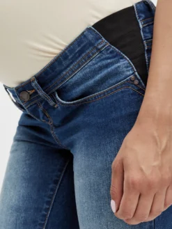 Umstands-jeans