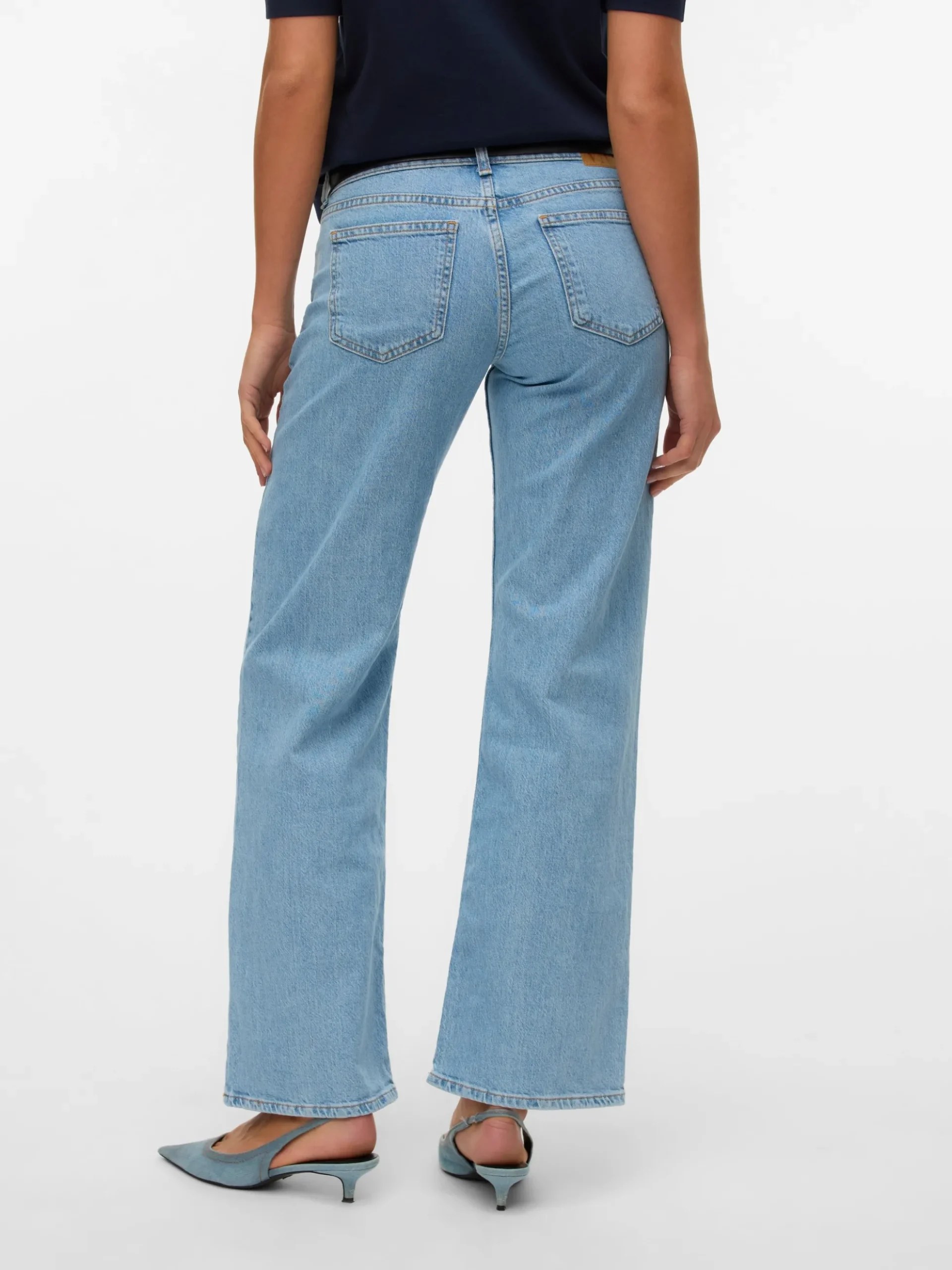VMALEXIS Niedrige Taille Weite Passform - kurz geschnitten Jeans