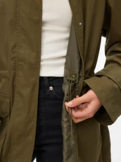 VMANNIKA Jacke