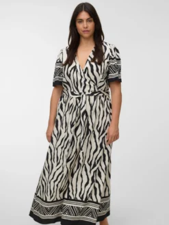 VMCKAMILLE Langes Kleid