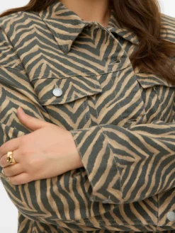 VMCTESSA Jacke
