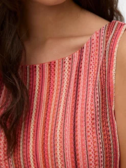 VMDEMI Top