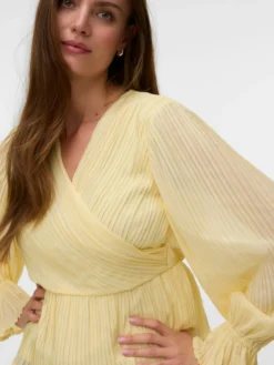 VMDORA Top