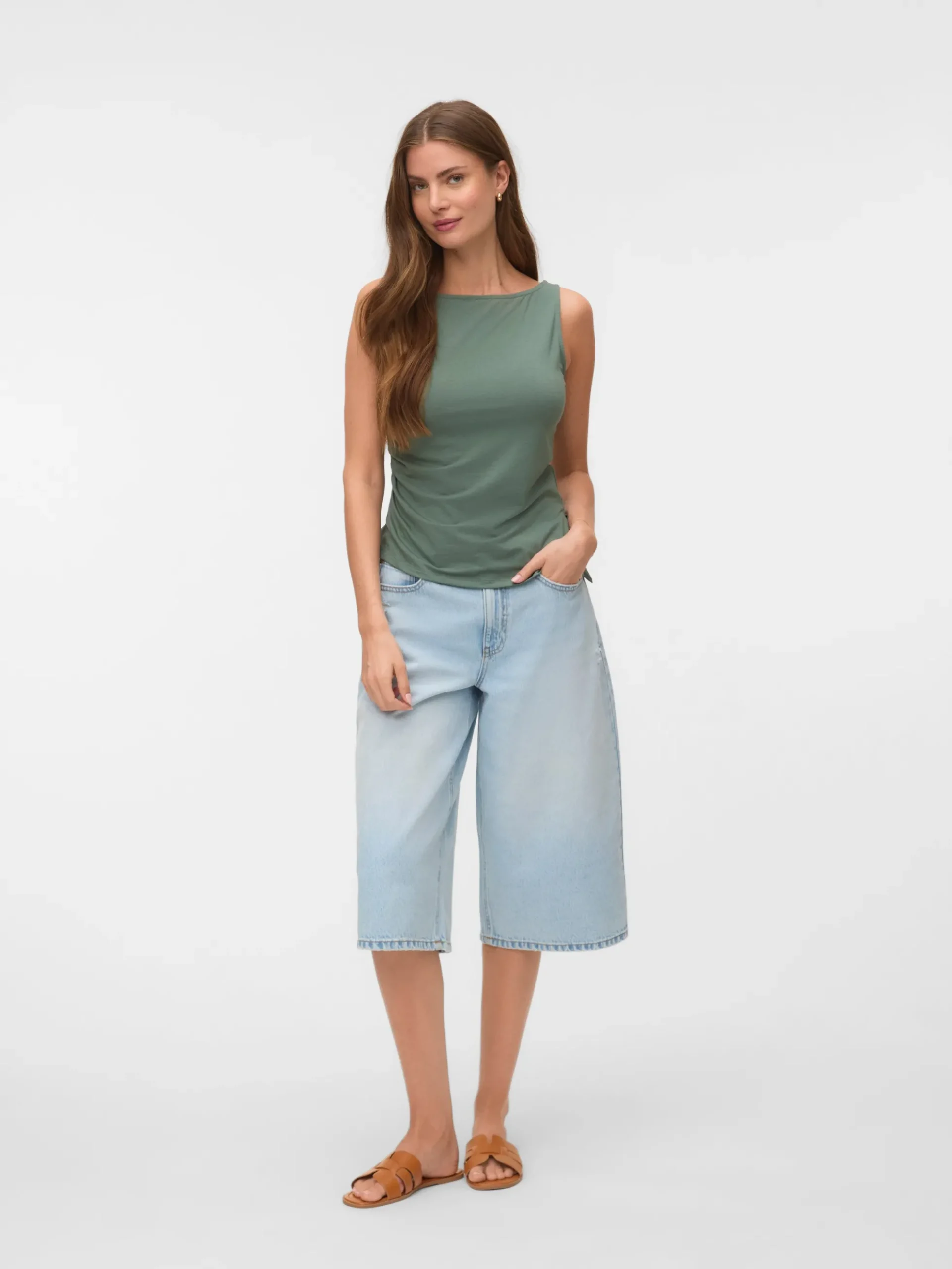 VMKIRA Top