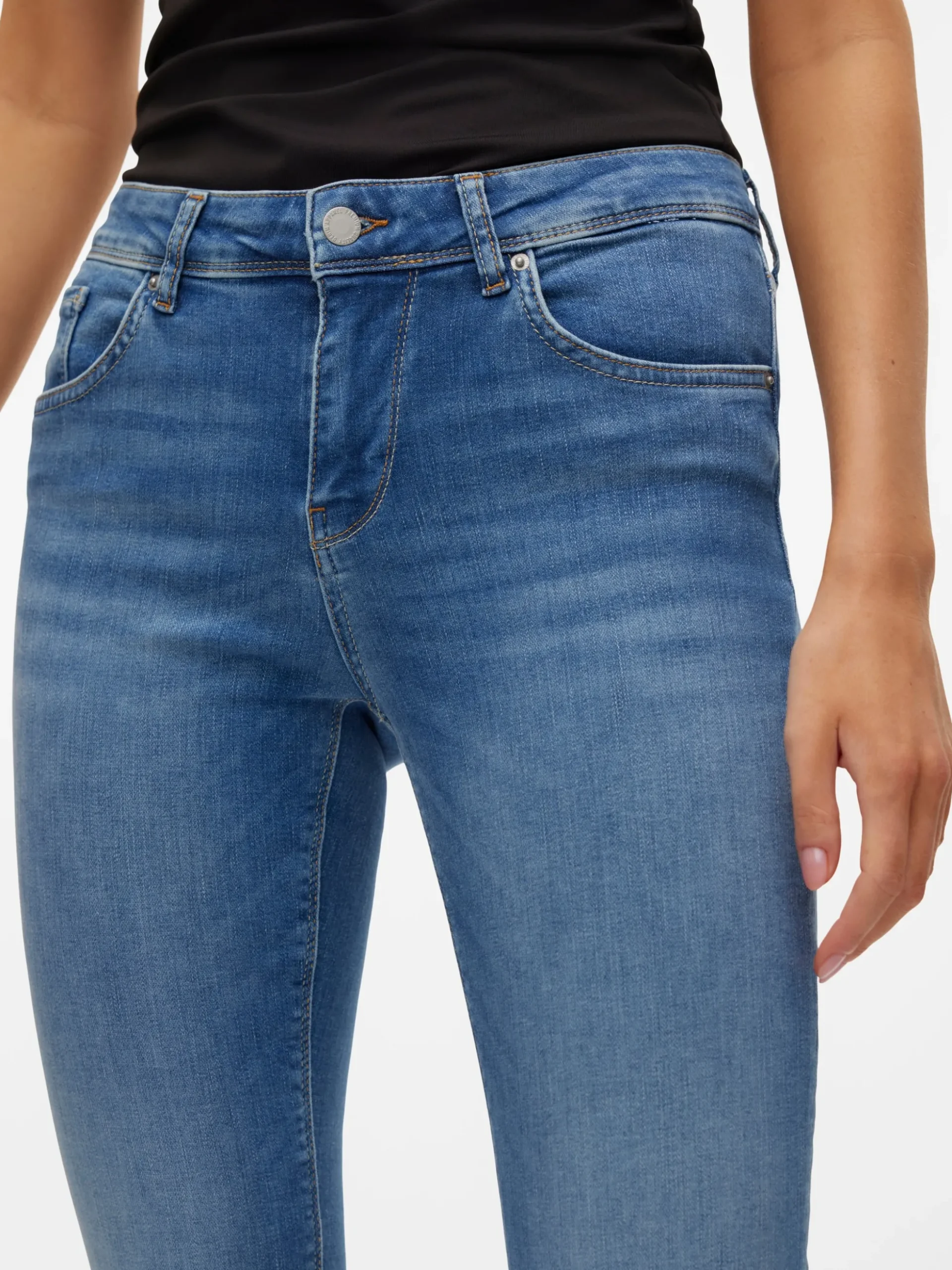 VMLUX Mid Rise Slim Fit Jeans
