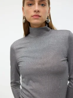 VMNICHOLLE Top