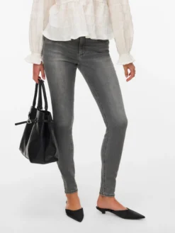 VMPOLLY Mid Rise Skinny Fit Jeans