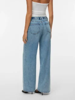 VMREMY Mid Rise Gerade geschnitten Jeans