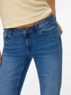 VMSIGI Niedrige Taille Ausgestellt Jeans