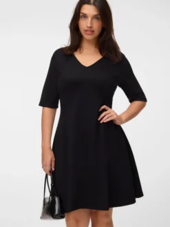 VMSMILLA Kurzes Kleid