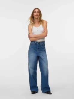 VMTAYLOR Mittlere Taille Weiter Beinschnitt Jeans