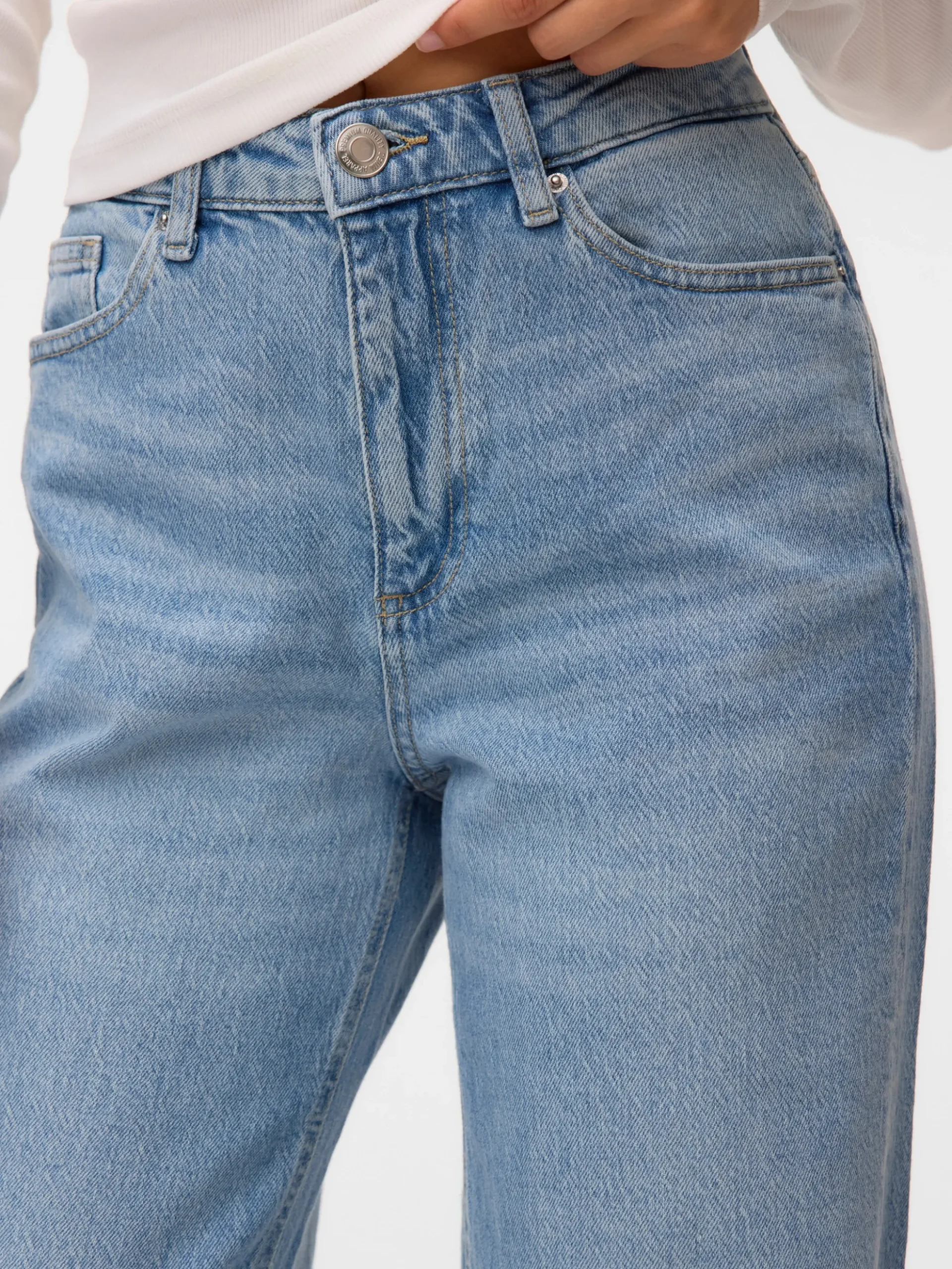 VMTESSA Hohe Taille Weiter Beinschnitt Jeans