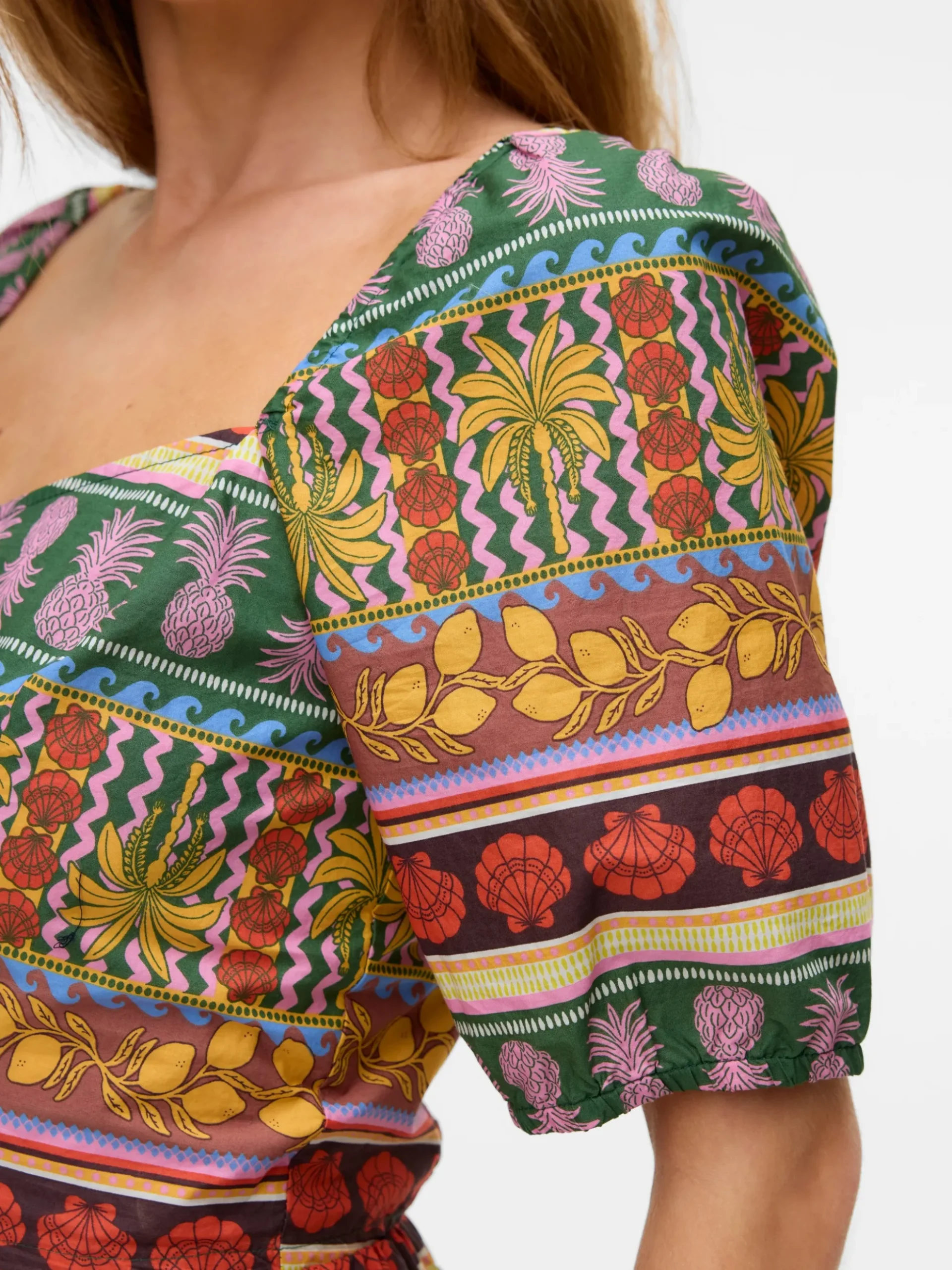 VMTRUELY Top