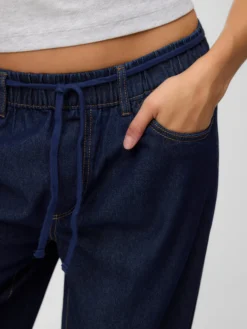 VMVALERIA Mid Rise Weiter Beinschnitt Jeans
