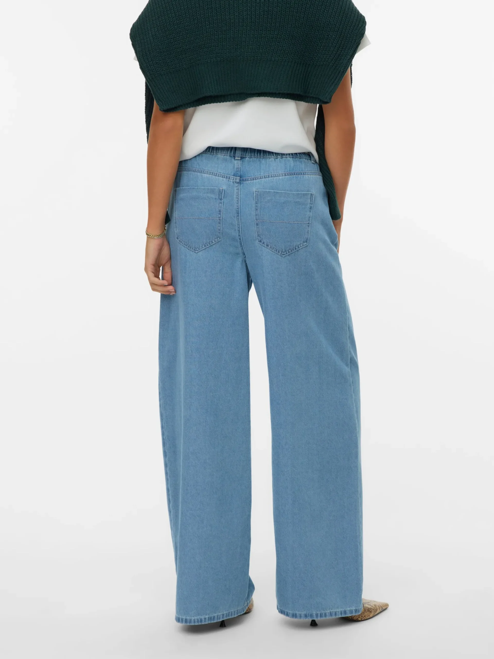 VMVALERIA Mid Rise Weiter Beinschnitt Jeans