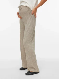 Weiter Beinschnitt Hose