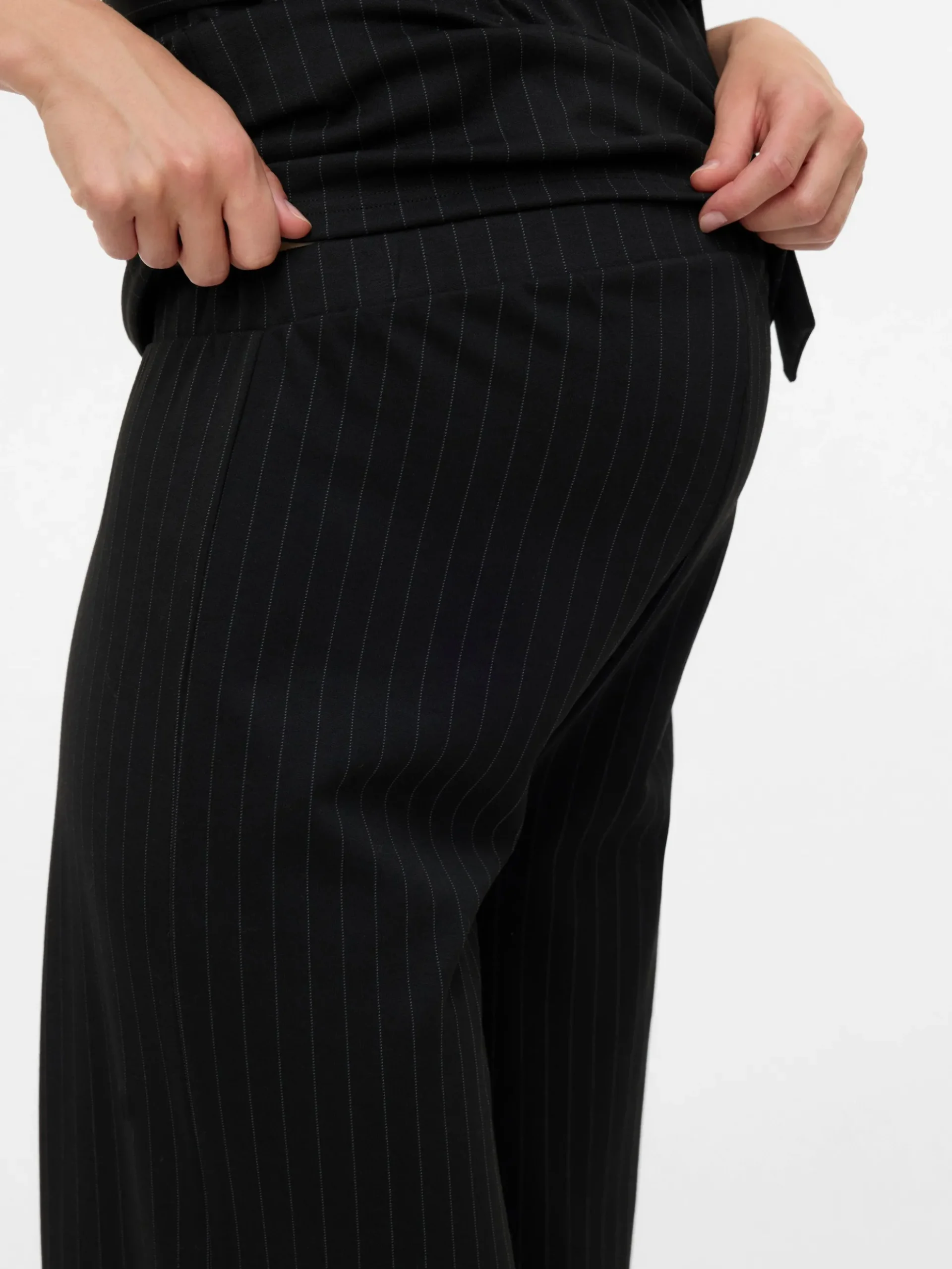Weiter Beinschnitt Hose
