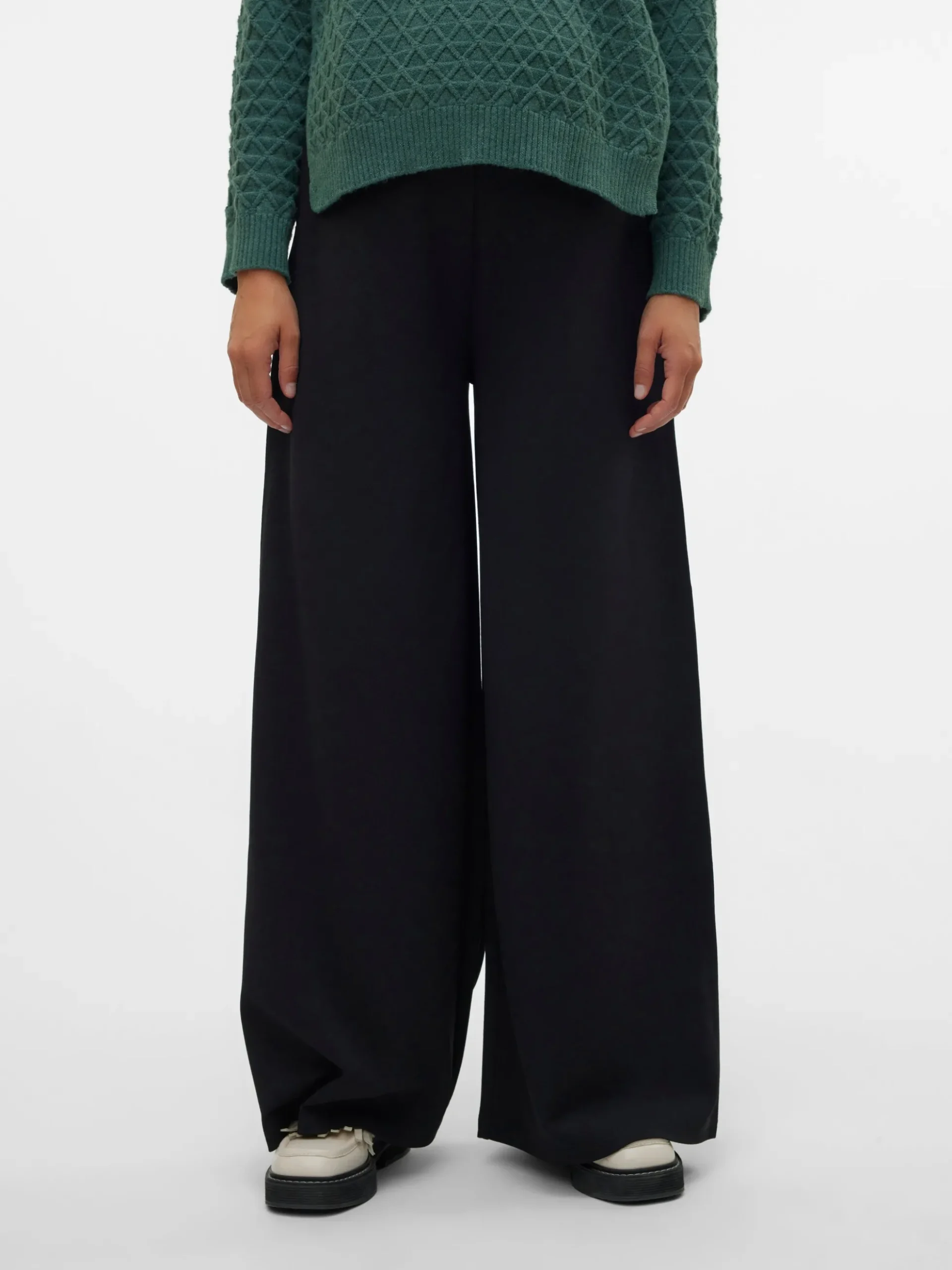 Weiter Beinschnitt Hose